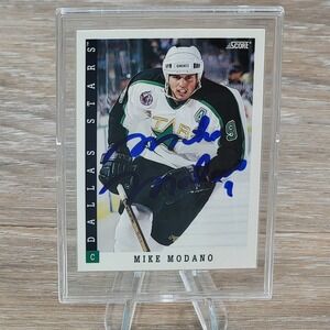 Mike Modano Autographed Score Dallas Stars Autographed Hockey Card 1992-93